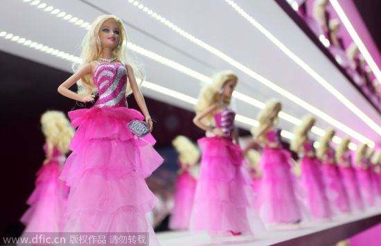 barbie doll shopping mall