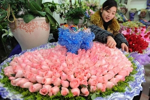 Bouquets blossom at Valentine's Day markets