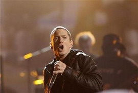 Eminem performs with Dr. Dre