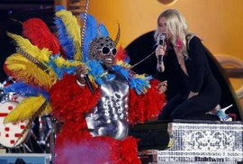 Gwyneth Paltrow performs 