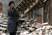 Deadly quake jolts Sichuan