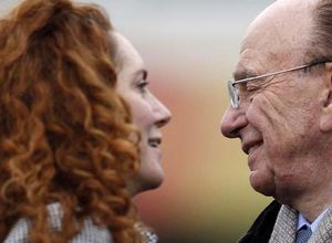 Murdoch defends papers
