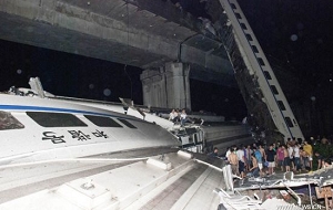 China train collision kills 36, 192 injured
