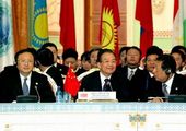 Premier Wen visits Russia, Tajikistan, attends SCO meet