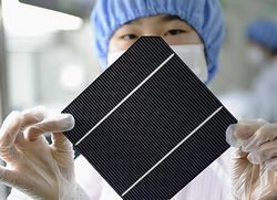 China dominates solar power with government support
