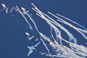 Russian Knights aerobatic team performs in China